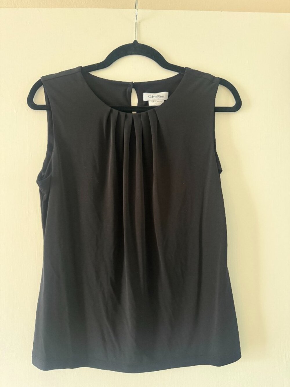 Calvin Klein Black Sleeveless Blouse – Pleated Front (Elegant Work Top)